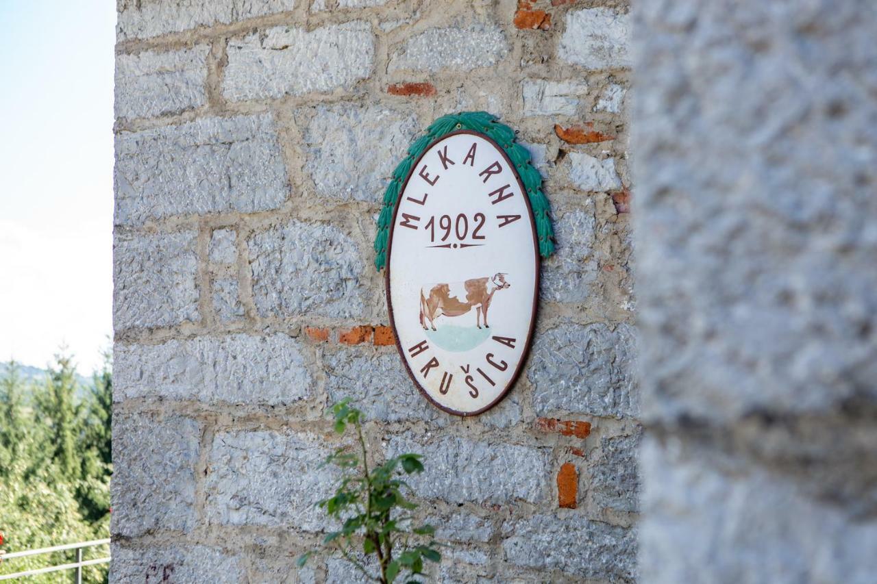 Villa Anton - The Old Dairy Hrusica  Exteriör bild
